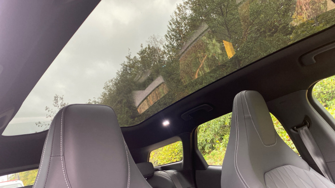 Ford Explorer 210kW Premium 79kWh 5dr Auto Electric Estate - Image 32